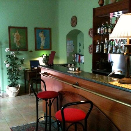 Hotel Degli Amici Pompei Bagian luar foto