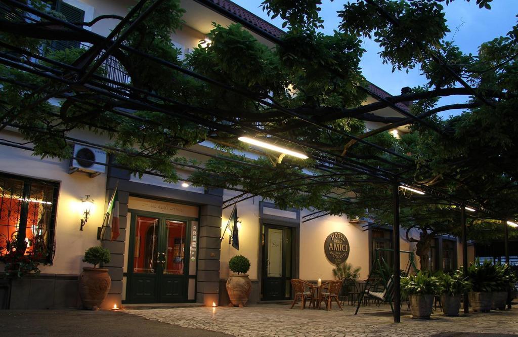 Hotel Degli Amici Pompei Bagian luar foto