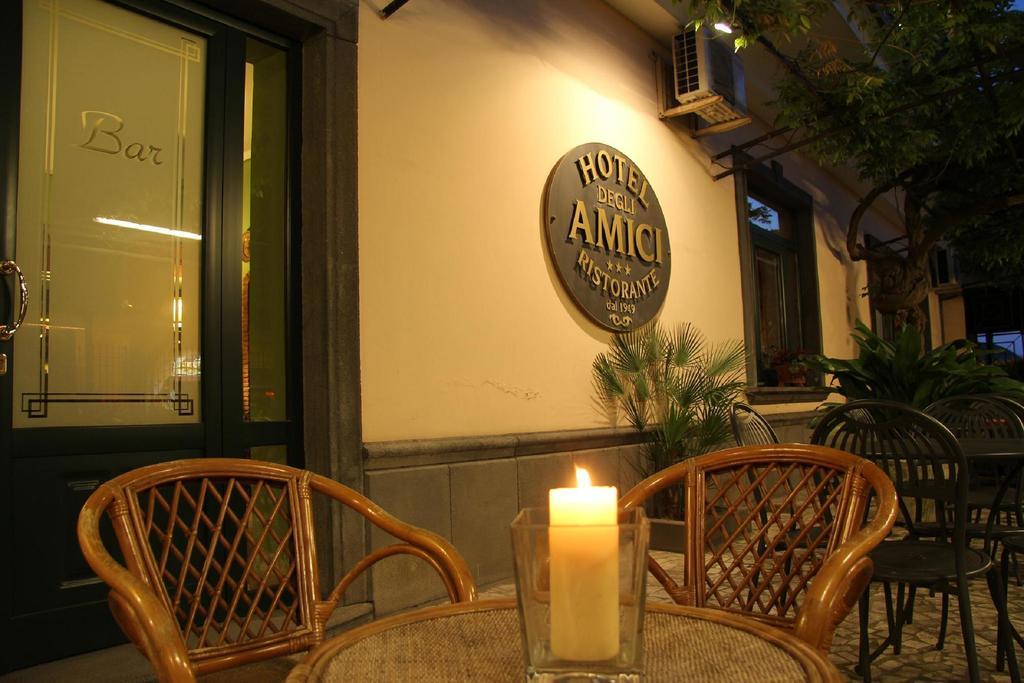 Hotel Degli Amici Pompei Bagian luar foto