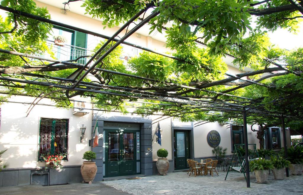 Hotel Degli Amici Pompei Bagian luar foto