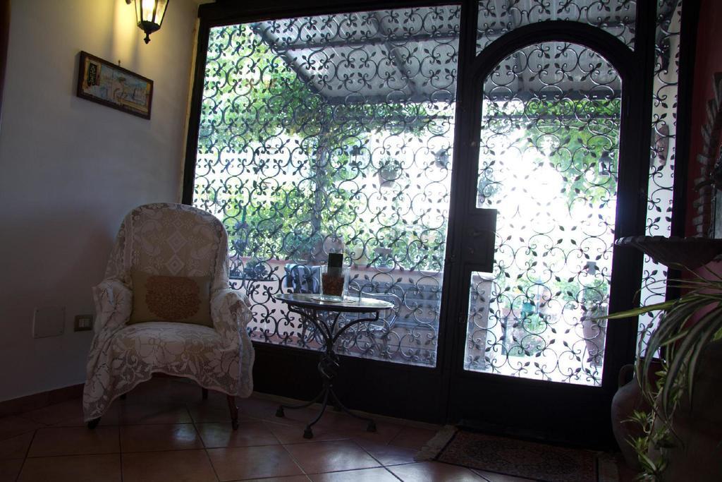 Hotel Degli Amici Pompei Bagian luar foto