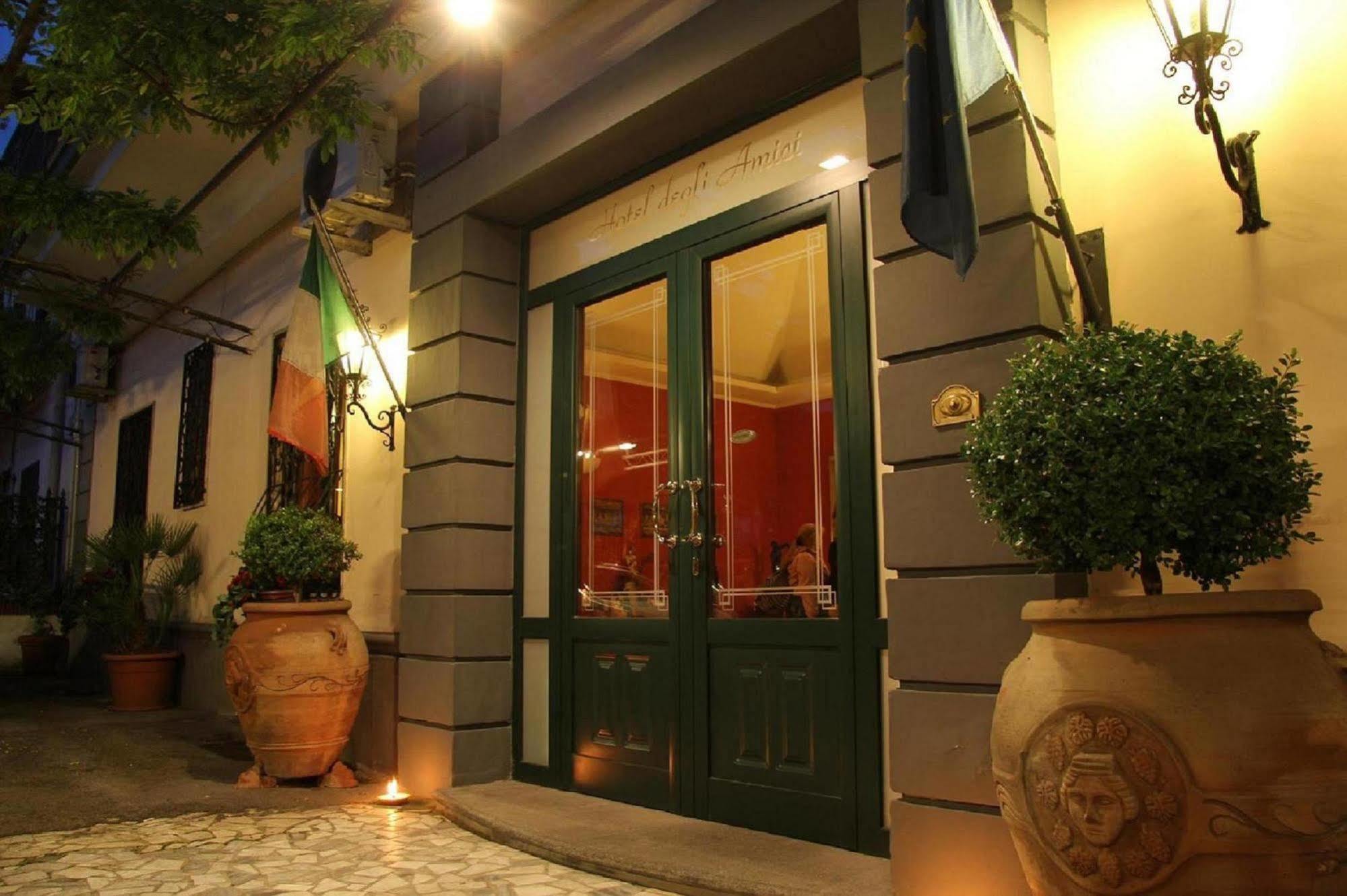 Hotel Degli Amici Pompei Bagian luar foto