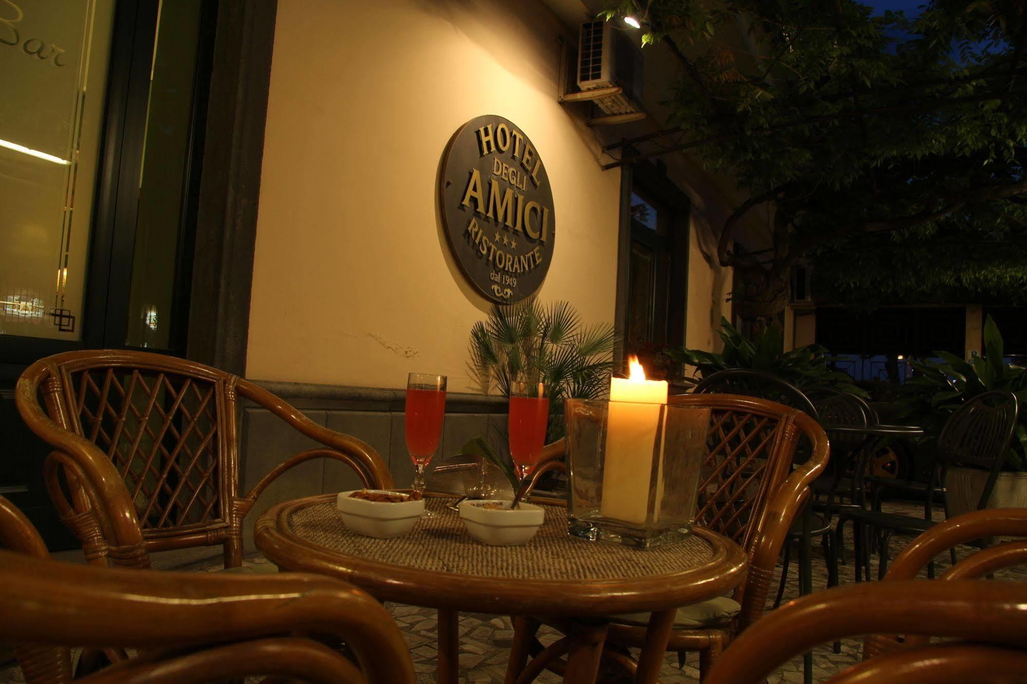 Hotel Degli Amici Pompei Bagian luar foto